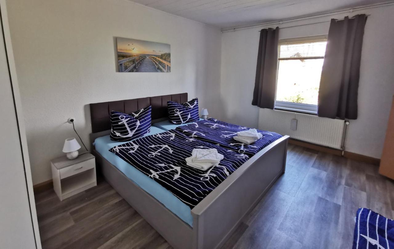 Ferienwohnung Am Stadtrand Garz Ruegen Eksteriør billede
